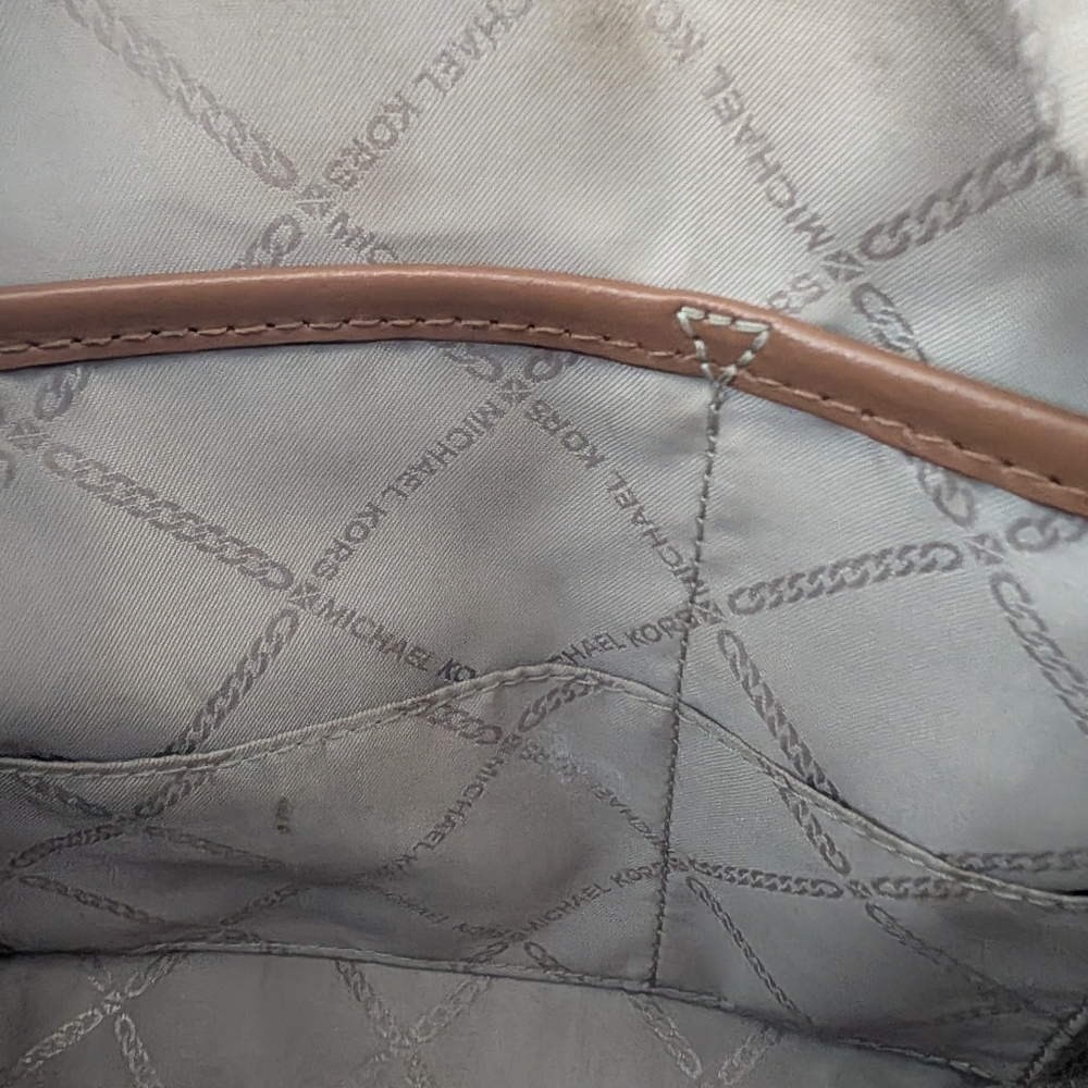 Michael Kors Brown and Tan Bedford Duffel Satchel Bag - Picture 14 of 16